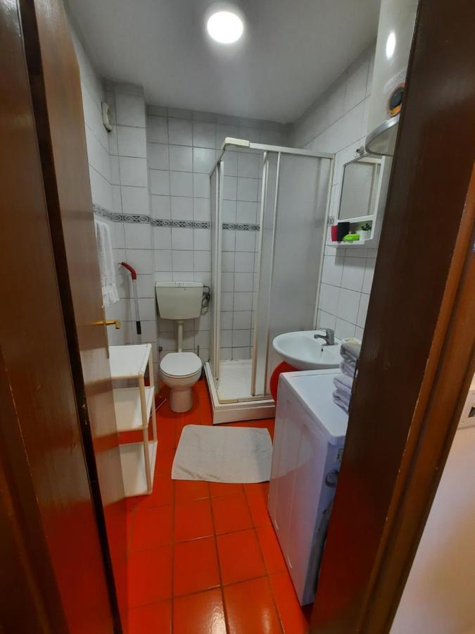 Apartamento Studio In The Centre Of Novi Sad Exterior foto